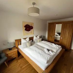 Golfchalet Uttlau Apartment